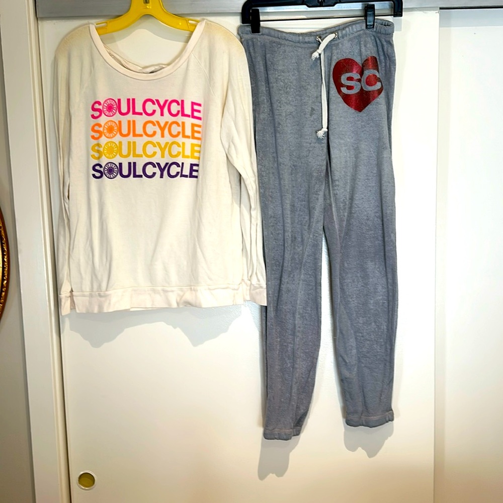 Soul cycle top and sweat pants. Size S